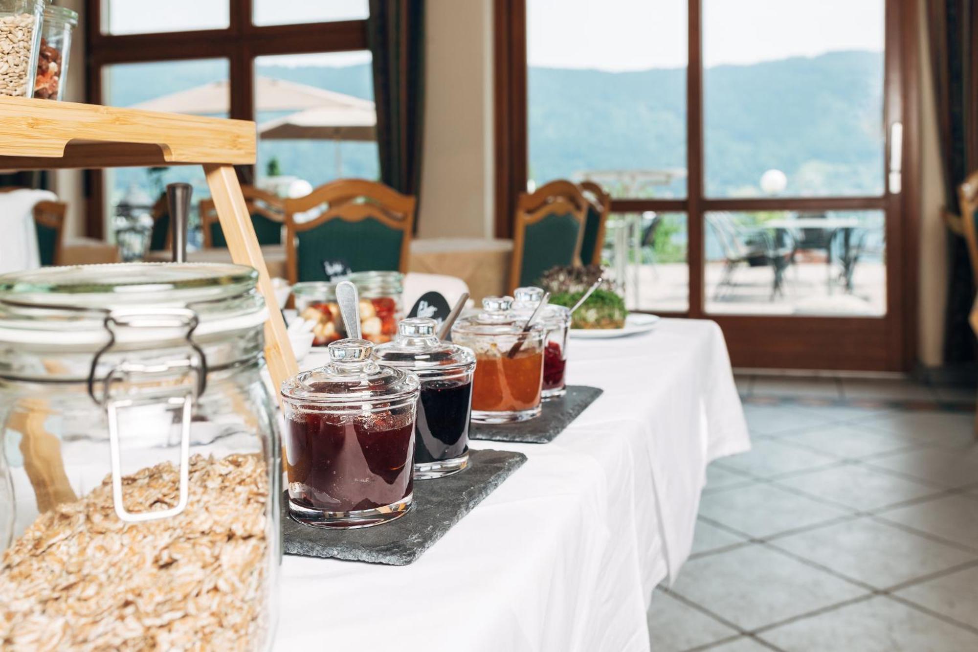Gasthof Nindler Hotel Steindorf am Ossiacher See Kültér fotó