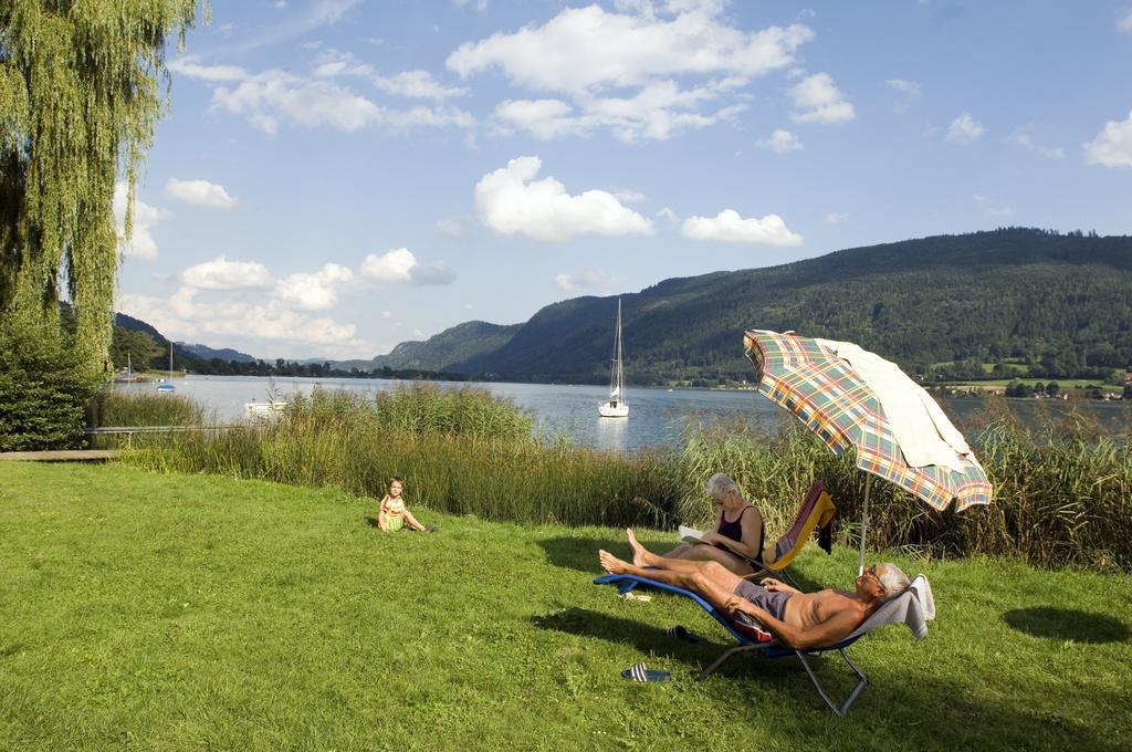 Gasthof Nindler Hotel Steindorf am Ossiacher See Kültér fotó